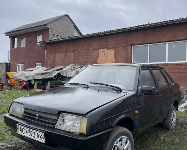Черный ВАЗ 21099, объемом двигателя 1.6 л и пробегом 70 тыс. км за 950 $, фото 6 на Automoto.ua