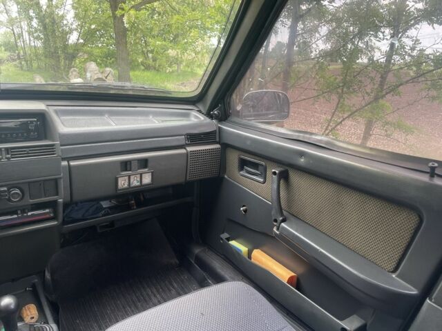 Черный ВАЗ 21099, объемом двигателя 1.5 л и пробегом 350 тыс. км за 475 $, фото 4 на Automoto.ua