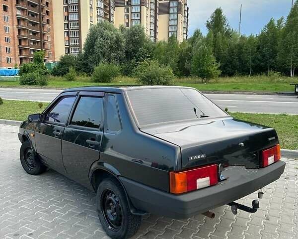 Черный ВАЗ 21099, объемом двигателя 1.6 л и пробегом 167 тыс. км за 3200 $, фото 1 на Automoto.ua