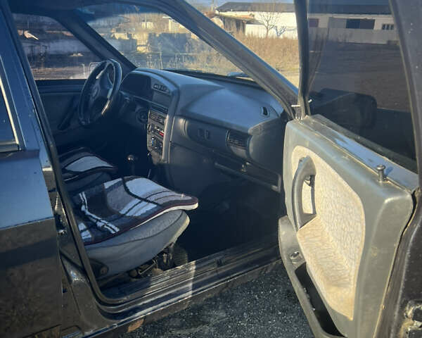 Черный ВАЗ 21099, объемом двигателя 1.6 л и пробегом 150 тыс. км за 1800 $, фото 7 на Automoto.ua