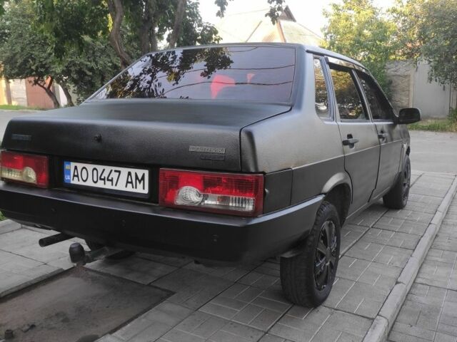 Черный ВАЗ 21099, объемом двигателя 1.6 л и пробегом 136 тыс. км за 1350 $, фото 2 на Automoto.ua