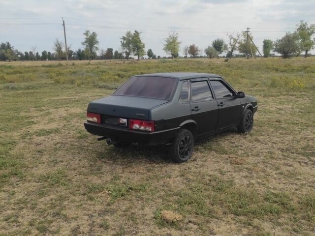 Чорний ВАЗ 21099, об'ємом двигуна 1.6 л та пробігом 150 тис. км за 2150 $, фото 4 на Automoto.ua