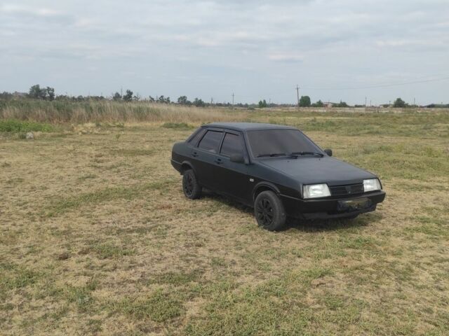 Чорний ВАЗ 21099, об'ємом двигуна 1.6 л та пробігом 150 тис. км за 2150 $, фото 5 на Automoto.ua