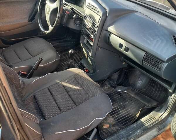 Чорний ВАЗ 21099, об'ємом двигуна 1.5 л та пробігом 130 тис. км за 1200 $, фото 3 на Automoto.ua