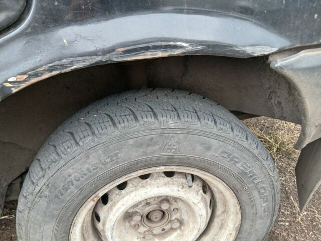 Черный ВАЗ 21099, объемом двигателя 1.5 л и пробегом 140 тыс. км за 888 $, фото 6 на Automoto.ua