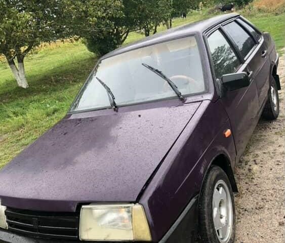 Фиолетовый ВАЗ 21099, объемом двигателя 1.5 л и пробегом 200 тыс. км за 750 $, фото 2 на Automoto.ua