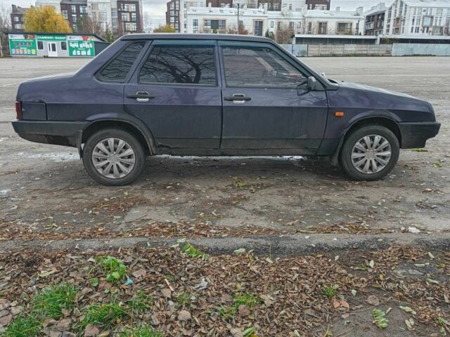 Фиолетовый ВАЗ 21099, объемом двигателя 1.5 л и пробегом 117 тыс. км за 450 $, фото 3 на Automoto.ua