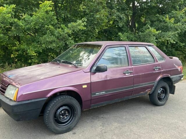 Фиолетовый ВАЗ 21099, объемом двигателя 1.5 л и пробегом 220 тыс. км за 650 $, фото 1 на Automoto.ua
