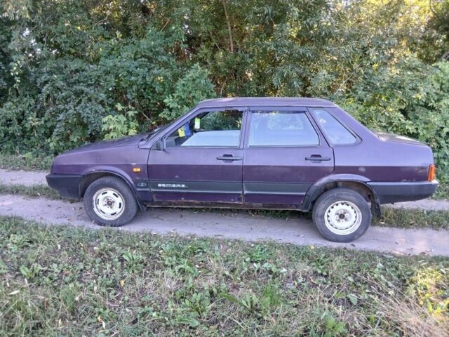 Фиолетовый ВАЗ 21099, объемом двигателя 1.6 л и пробегом 100 тыс. км за 643 $, фото 2 на Automoto.ua