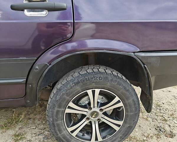 Фіолетовий ВАЗ 21099, об'ємом двигуна 1.5 л та пробігом 100 тис. км за 2000 $, фото 11 на Automoto.ua