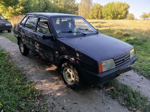 Фиолетовый ВАЗ 21099, объемом двигателя 1.6 л и пробегом 100 тыс. км за 643 $, фото 3 на Automoto.ua