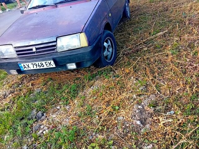 Фиолетовый ВАЗ 21099, объемом двигателя 1.5 л и пробегом 0 тыс. км за 750 $, фото 1 на Automoto.ua
