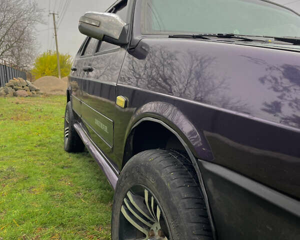 Фіолетовий ВАЗ 21099, об'ємом двигуна 1.5 л та пробігом 175 тис. км за 1400 $, фото 3 на Automoto.ua