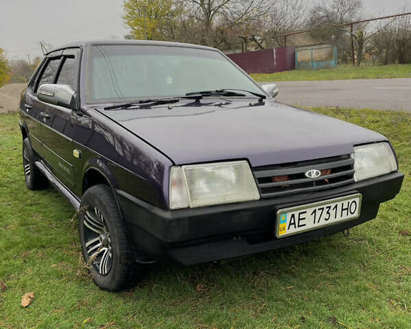 Фіолетовий ВАЗ 21099, об'ємом двигуна 1.5 л та пробігом 175 тис. км за 1400 $, фото 2 на Automoto.ua