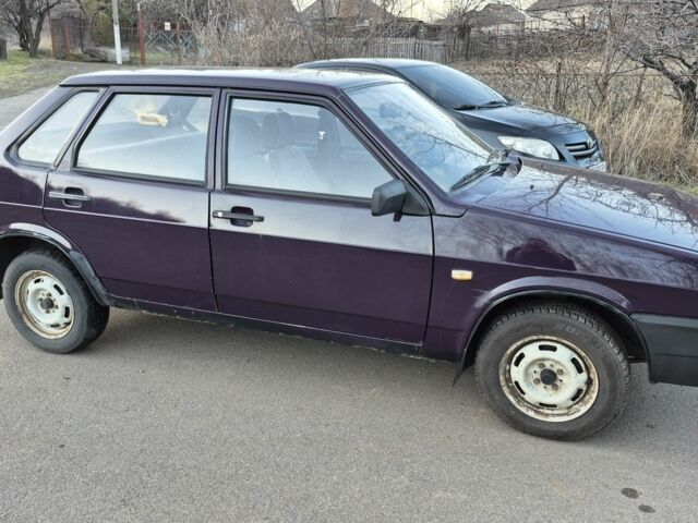 Фиолетовый ВАЗ 21099, объемом двигателя 1.5 л и пробегом 150 тыс. км за 1600 $, фото 7 на Automoto.ua
