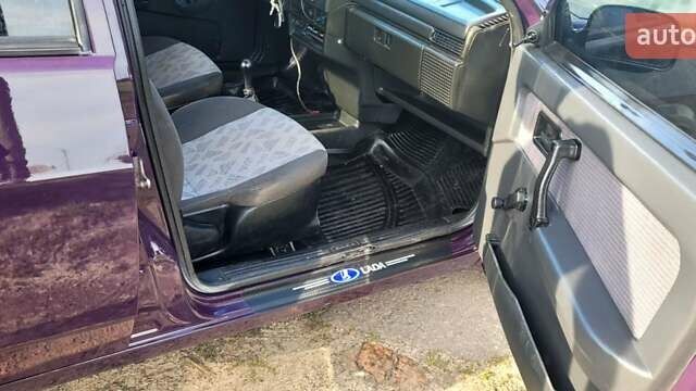 Фиолетовый ВАЗ 21099, объемом двигателя 1.5 л и пробегом 300 тыс. км за 1700 $, фото 12 на Automoto.ua