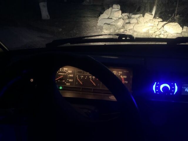Фіолетовий ВАЗ 21099, об'ємом двигуна 1.5 л та пробігом 3 тис. км за 750 $, фото 9 на Automoto.ua