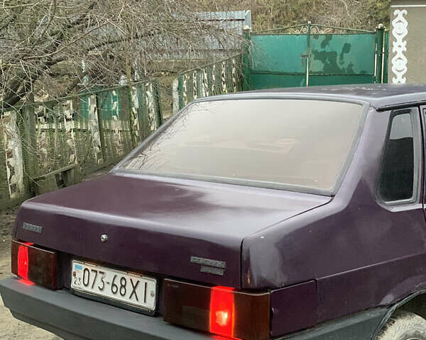 Фиолетовый ВАЗ 21099, объемом двигателя 1.5 л и пробегом 300 тыс. км за 800 $, фото 3 на Automoto.ua