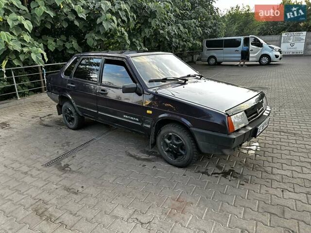 Фиолетовый ВАЗ 21099, объемом двигателя 1.5 л и пробегом 250 тыс. км за 1800 $, фото 8 на Automoto.ua