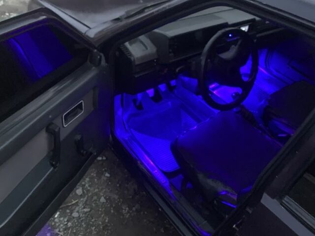 Фіолетовий ВАЗ 21099, об'ємом двигуна 1.5 л та пробігом 3 тис. км за 750 $, фото 1 на Automoto.ua