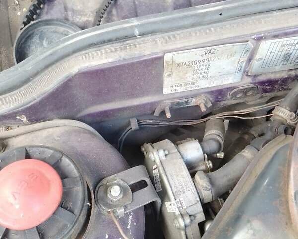 Фиолетовый ВАЗ 21099, объемом двигателя 1.5 л и пробегом 50 тыс. км за 1700 $, фото 1 на Automoto.ua