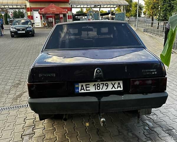 Фиолетовый ВАЗ 21099, объемом двигателя 1.5 л и пробегом 250 тыс. км за 1800 $, фото 3 на Automoto.ua