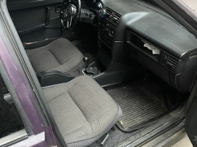 Фиолетовый ВАЗ 21099, объемом двигателя 1.5 л и пробегом 111 тыс. км за 950 $, фото 7 на Automoto.ua