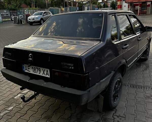 Фиолетовый ВАЗ 21099, объемом двигателя 1.5 л и пробегом 250 тыс. км за 1800 $, фото 4 на Automoto.ua