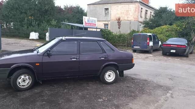 Фиолетовый ВАЗ 21099, объемом двигателя 1.6 л и пробегом 30 тыс. км за 2000 $, фото 14 на Automoto.ua