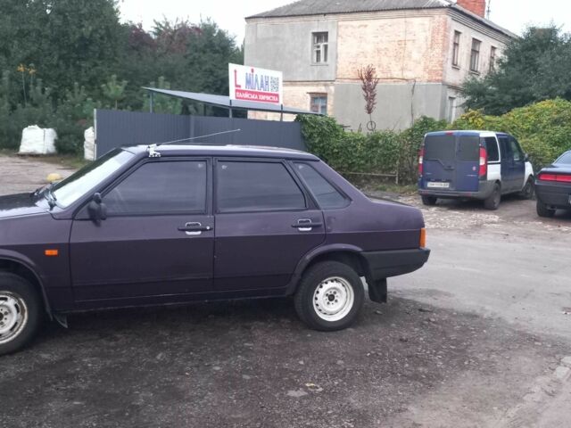 Фиолетовый ВАЗ 21099, объемом двигателя 1.5 л и пробегом 32 тыс. км за 2300 $, фото 8 на Automoto.ua