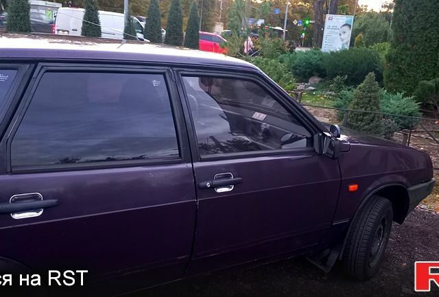 ВАЗ 21099 2000 в Сумах на Automoto.ua Фиолетовый ВАЗ 21099, объемом двигателя 1.5 л и пробегом 300 тыс. км за 2100 $, фото 3 на Automoto.ua