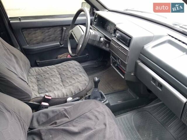 Фиолетовый ВАЗ 21099, объемом двигателя 1.6 л и пробегом 82 тыс. км за 1900 $, фото 1 на Automoto.ua