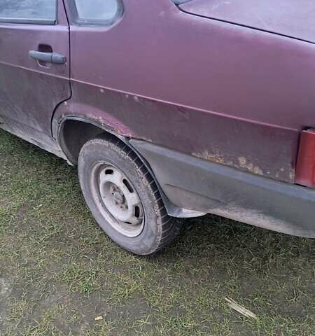 Фиолетовый ВАЗ 21099, объемом двигателя 1.6 л и пробегом 270 тыс. км за 828 $, фото 5 на Automoto.ua