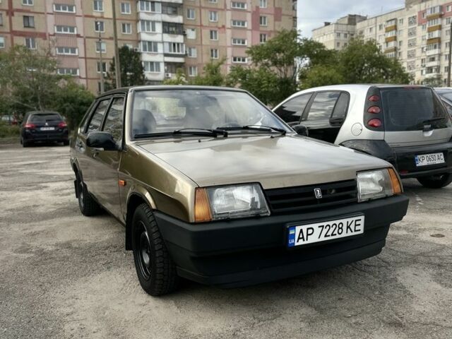 Коричневый ВАЗ 21099, объемом двигателя 1.5 л и пробегом 136 тыс. км за 1500 $, фото 5 на Automoto.ua