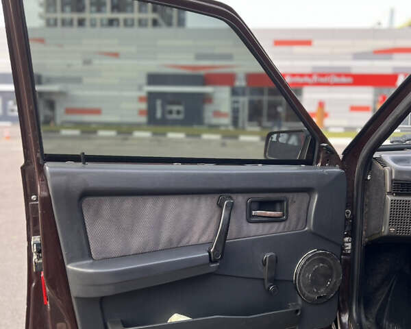 Коричневый ВАЗ 21099, объемом двигателя 1.5 л и пробегом 215 тыс. км за 1500 $, фото 6 на Automoto.ua
