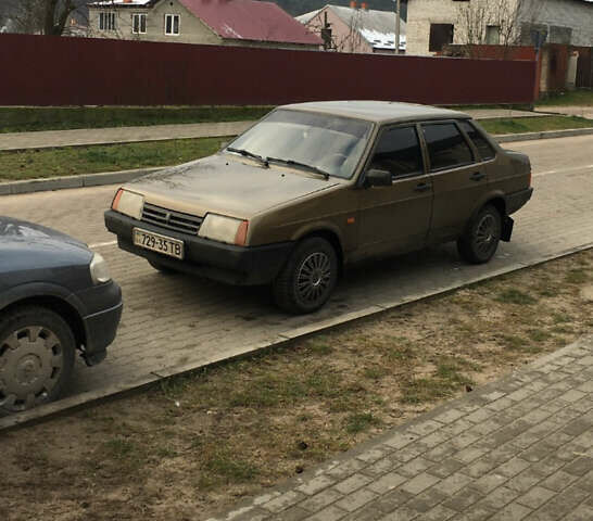 Коричневый ВАЗ 21099, объемом двигателя 1.5 л и пробегом 248 тыс. км за 2000 $, фото 9 на Automoto.ua