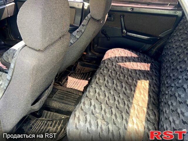 Коричневый ВАЗ 21099, объемом двигателя 1.5 л и пробегом 165 тыс. км за 1400 $, фото 5 на Automoto.ua