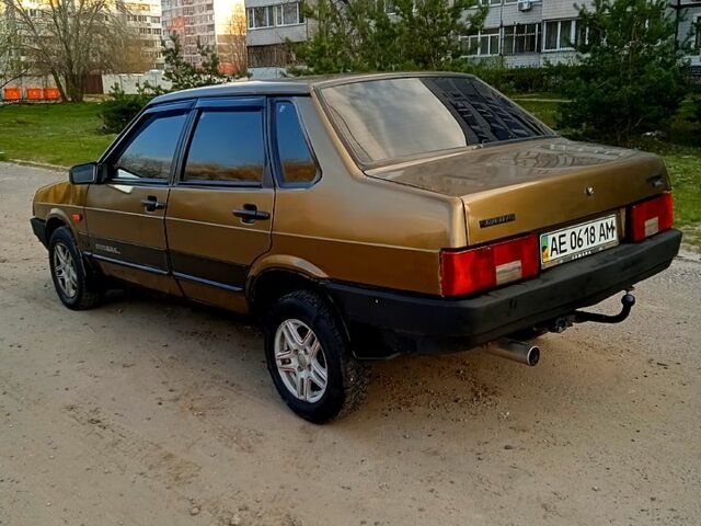 Коричневий ВАЗ 21099, об'ємом двигуна 15 л та пробігом 135 тис. км за 999 $, фото 9 на Automoto.ua