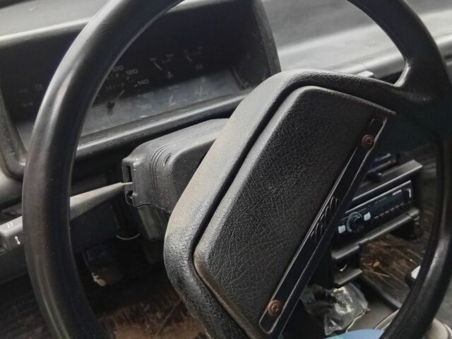 Красный ВАЗ 21099, объемом двигателя 1.5 л и пробегом 30 тыс. км за 1000 $, фото 6 на Automoto.ua