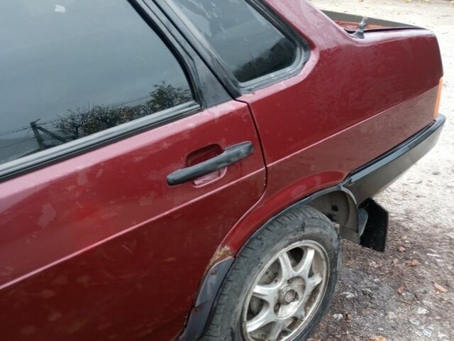 Красный ВАЗ 21099, объемом двигателя 0 л и пробегом 323 тыс. км за 1000 $, фото 1 на Automoto.ua