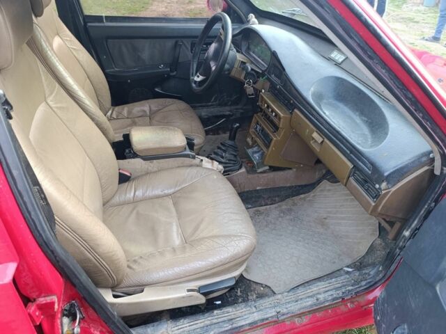 Червоний ВАЗ 21099, об'ємом двигуна 1.5 л та пробігом 9 тис. км за 800 $, фото 4 на Automoto.ua