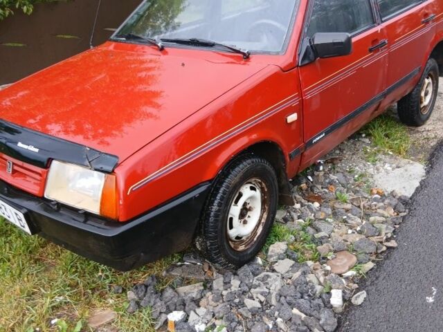 Красный ВАЗ 21099, объемом двигателя 1.3 л и пробегом 200 тыс. км за 540 $, фото 5 на Automoto.ua