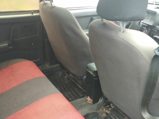 Красный ВАЗ 21099, объемом двигателя 1 л и пробегом 670 тыс. км за 477 $, фото 6 на Automoto.ua