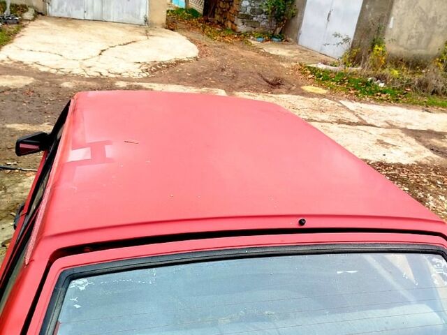 Красный ВАЗ 21099, объемом двигателя 1.6 л и пробегом 0 тыс. км за 1100 $, фото 4 на Automoto.ua