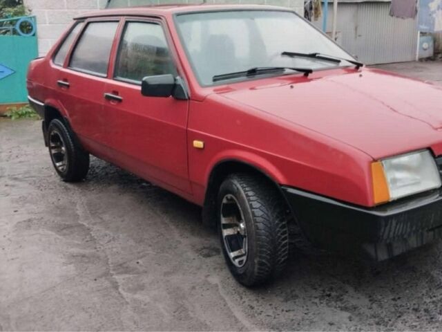 Червоний ВАЗ 21099, об'ємом двигуна 1.5 л та пробігом 200 тис. км за 950 $, фото 3 на Automoto.ua