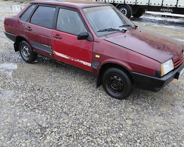 Красный ВАЗ 21099, объемом двигателя 1.5 л и пробегом 100 тыс. км за 500 $, фото 4 на Automoto.ua