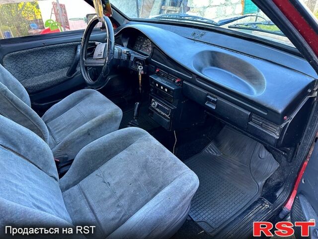 Красный ВАЗ 21099, объемом двигателя 1.5 л и пробегом 250 тыс. км за 1200 $, фото 5 на Automoto.ua