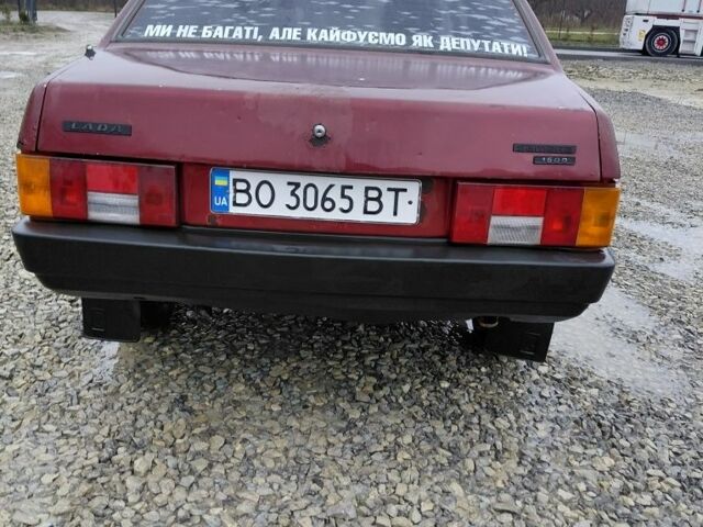 Красный ВАЗ 21099, объемом двигателя 1.5 л и пробегом 100 тыс. км за 505 $, фото 5 на Automoto.ua