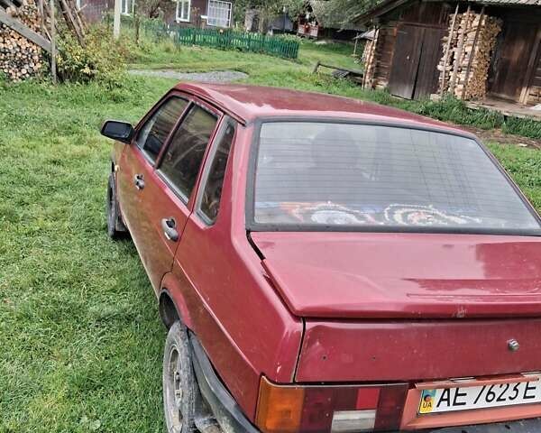 Красный ВАЗ 21099, объемом двигателя 1.5 л и пробегом 32 тыс. км за 1000 $, фото 4 на Automoto.ua