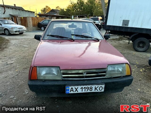 Красный ВАЗ 21099, объемом двигателя 1.5 л и пробегом 0 тыс. км за 850 $, фото 1 на Automoto.ua